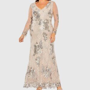 Mac Duggal 68352 V Neck Mesh Long Sleeve Embroidered Gown Size 18W MSRP$598.00